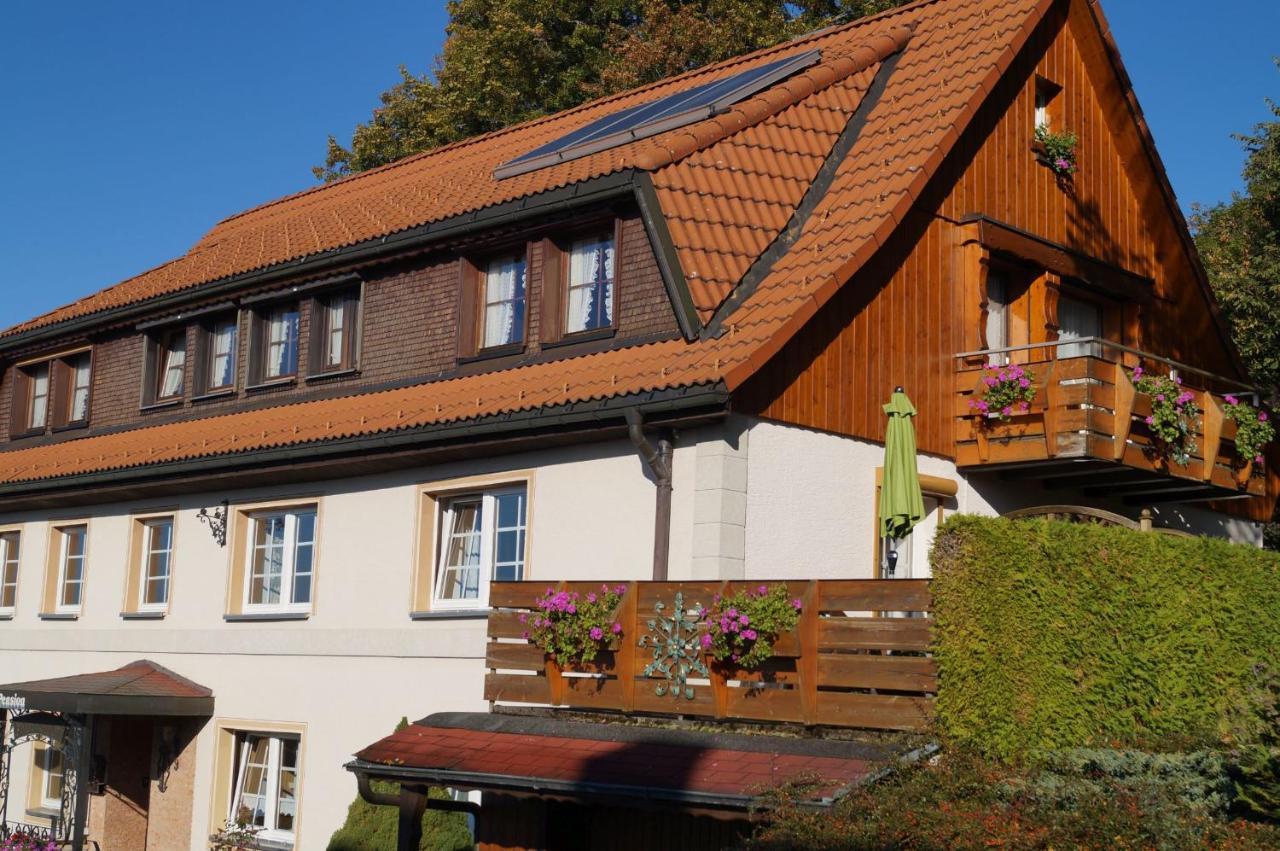 Pension Schueler Бондорф  Экстерьер фото